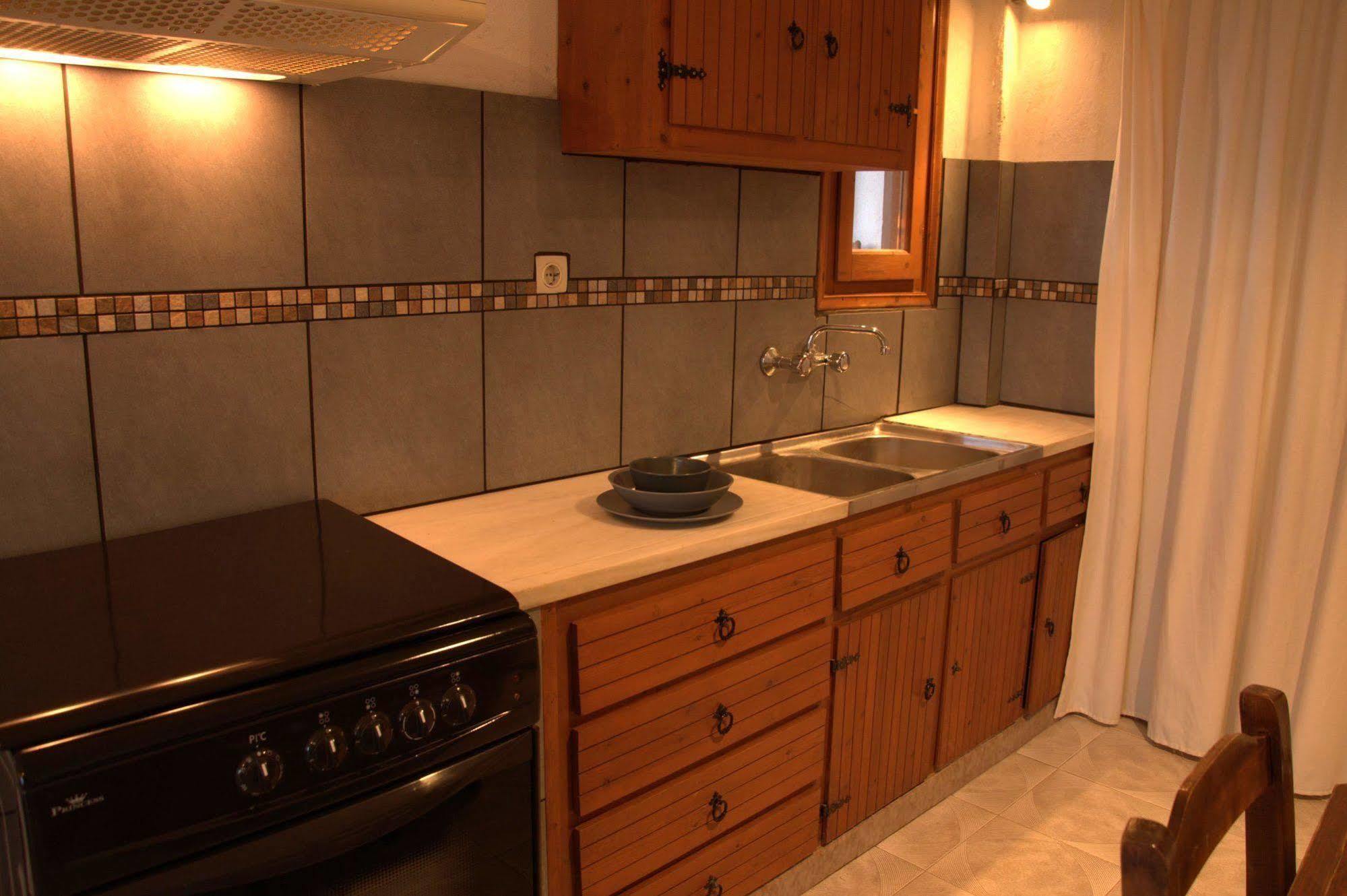 Michalis Apartments Near The Beaches With Sea View Páros Eksteriør bilde
